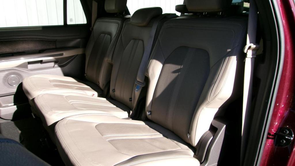 used 2021 Ford Expedition Max car, priced at $29,995