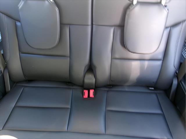 used 2024 Ford Explorer car, priced at $33,995