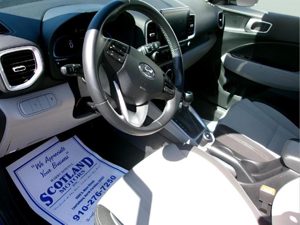 used 2024 Hyundai Venue car, priced at $19,995
