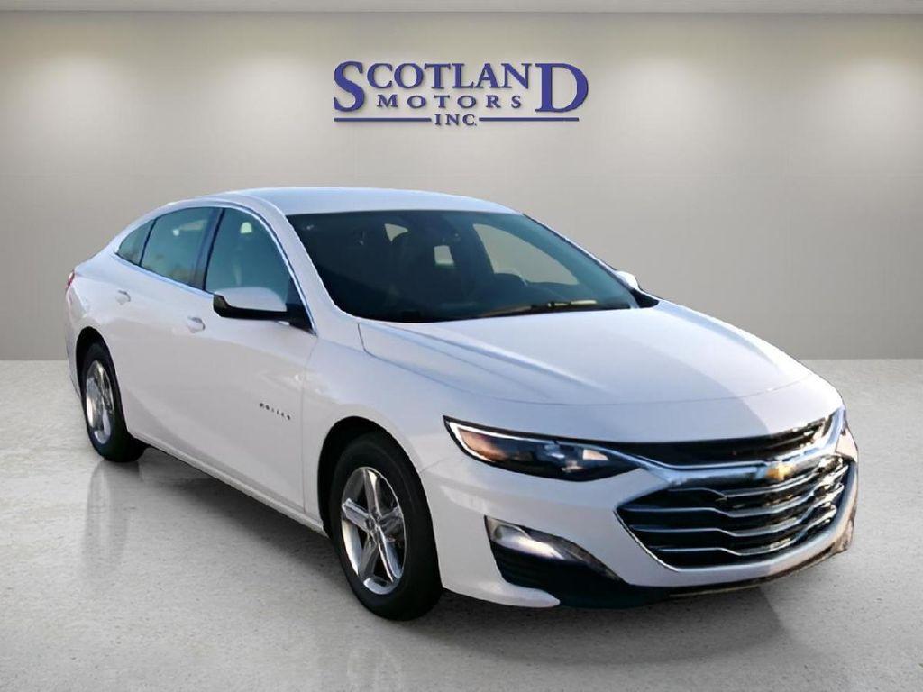 used 2024 Chevrolet Malibu car, priced at $21,995