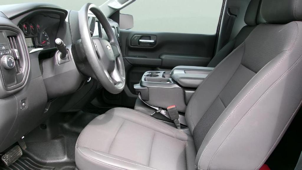 used 2024 Chevrolet Silverado 1500 car, priced at $29,995