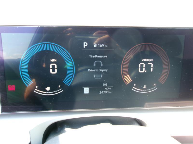 used 2025 Hyundai Tucson car, priced at $26,995