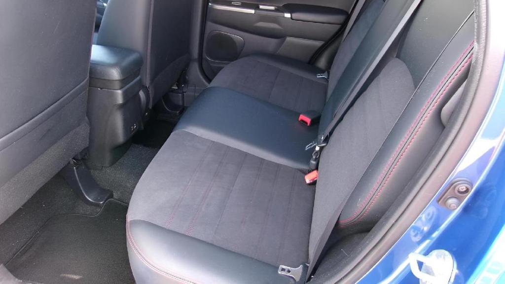 used 2024 Mitsubishi Outlander Sport car, priced at $19,995