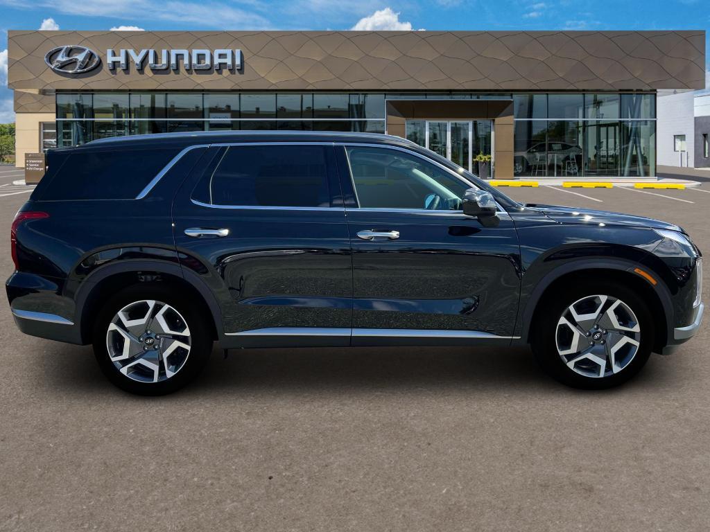new 2025 Hyundai Palisade car, priced at $45,536