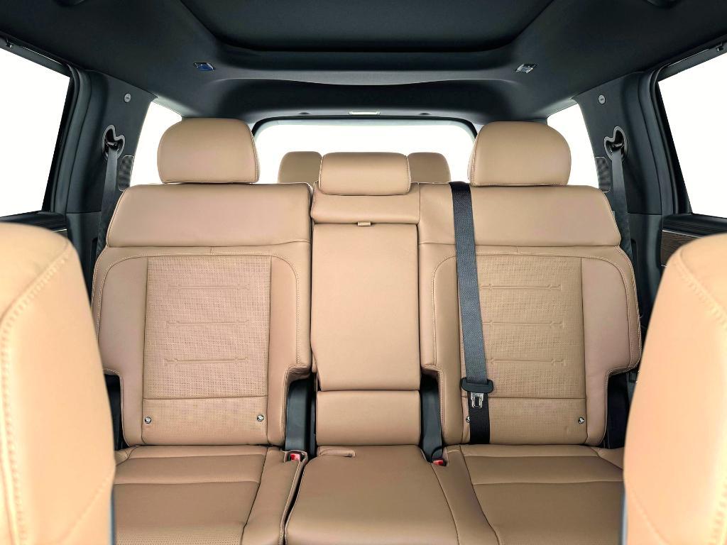 new 2025 Hyundai SANTA FE HEV car, priced at $46,164