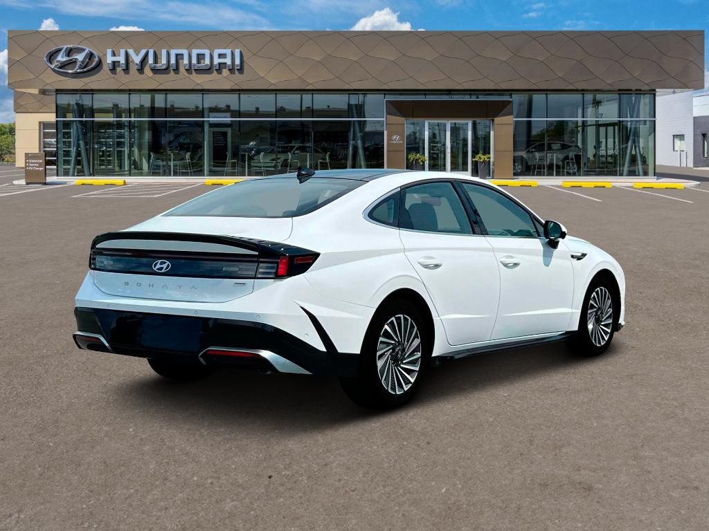 new 2025 Hyundai Sonata Hybrid car, priced at $39,475