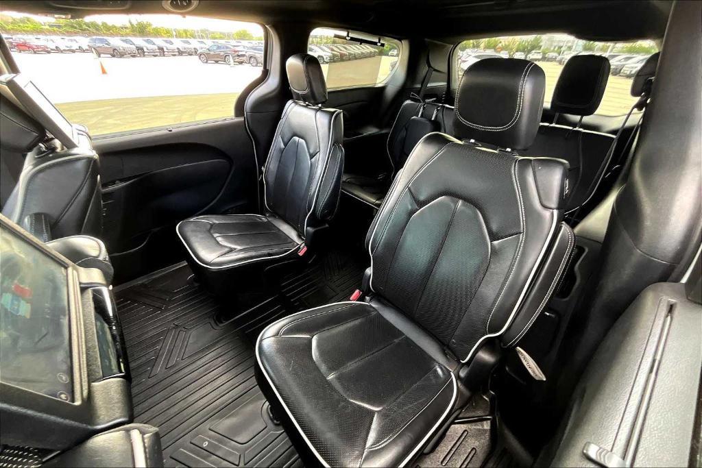 used 2018 Chrysler Pacifica car, priced at $12,991