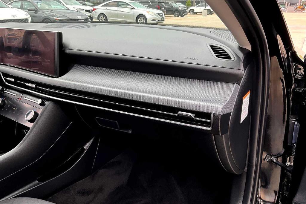 used 2024 Hyundai Sonata Hybrid car, priced at $25,555