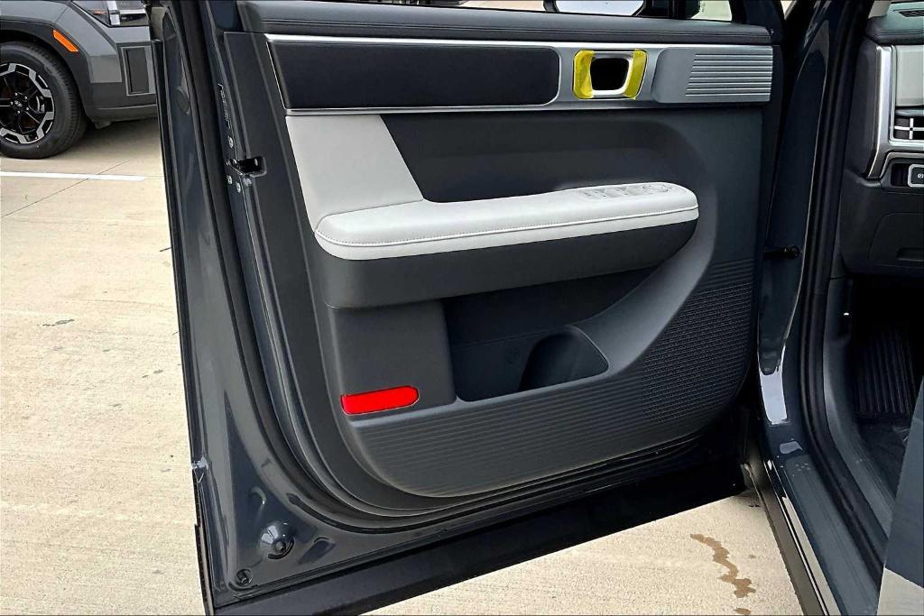 new 2025 Hyundai Santa Fe car, priced at $37,736