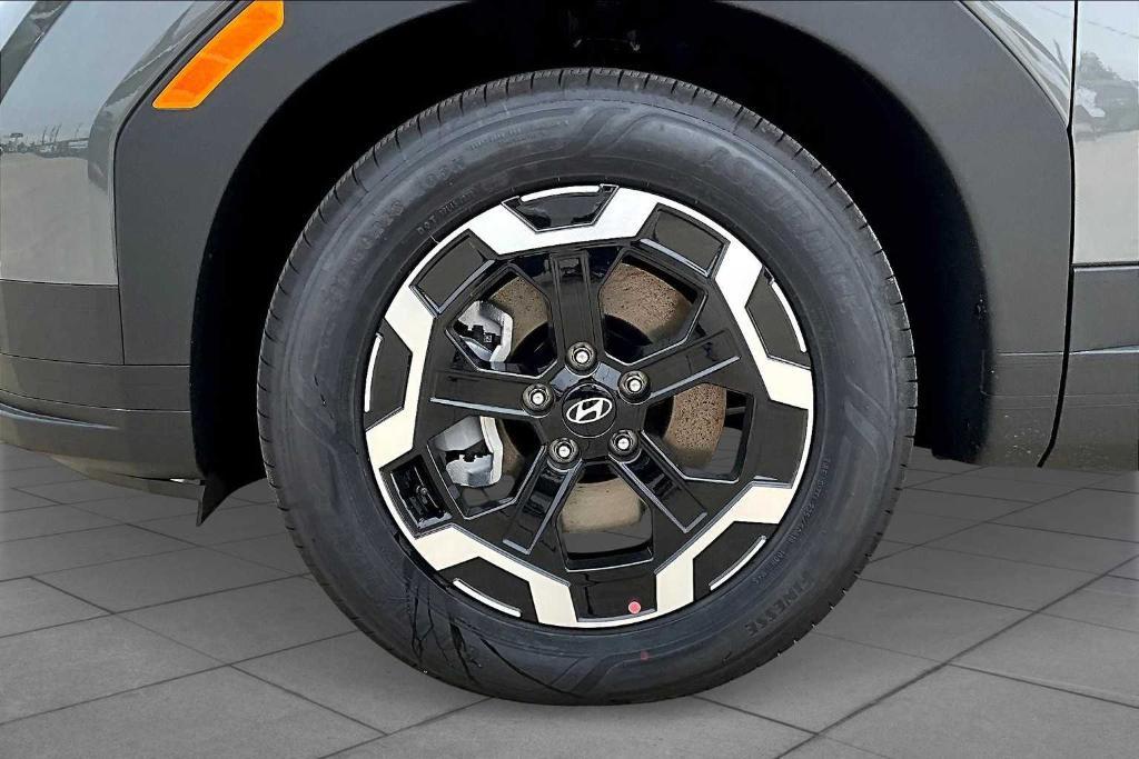 new 2025 Hyundai Santa Fe car, priced at $37,228