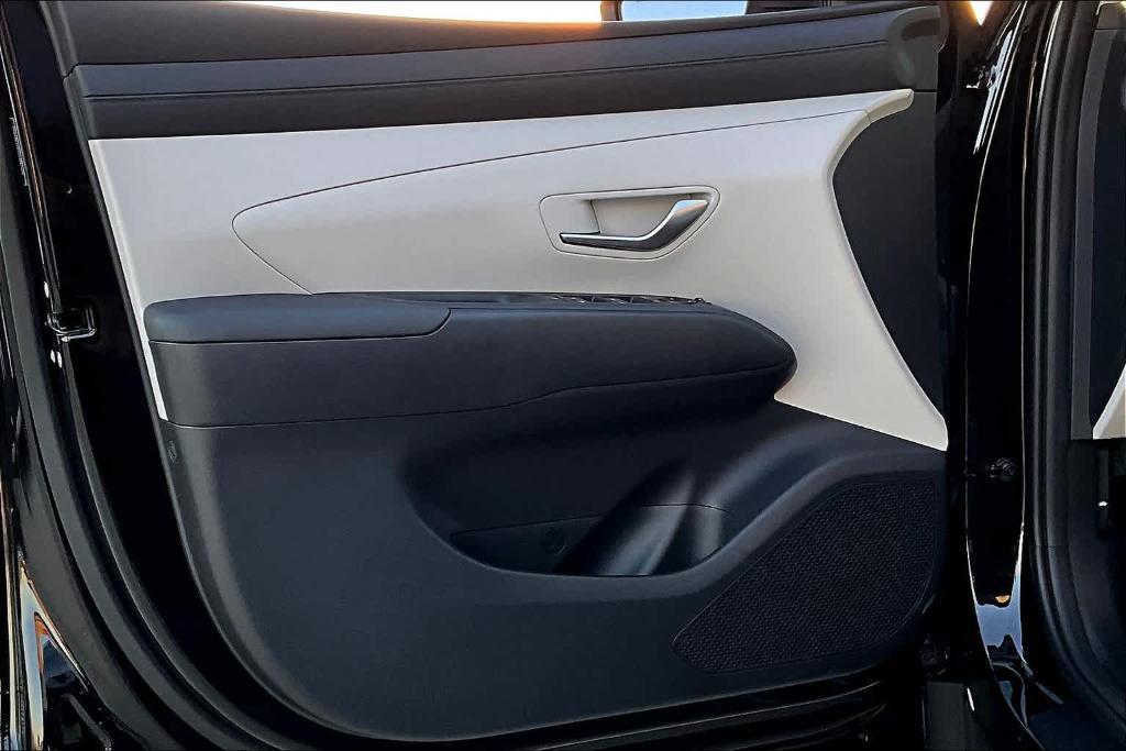 new 2025 Hyundai Tucson car, priced at $29,596