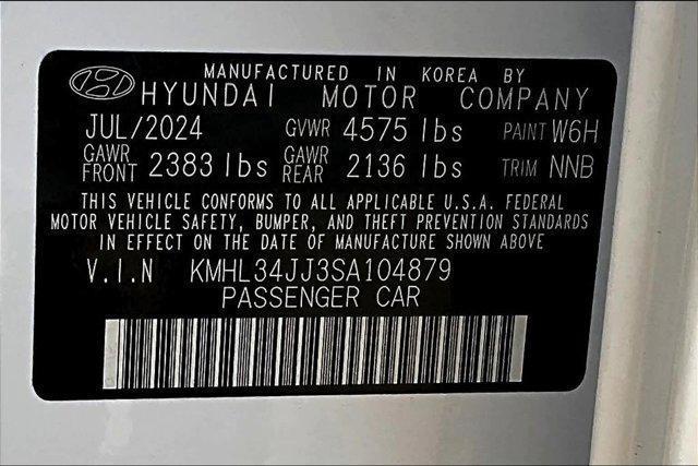 new 2025 Hyundai Sonata Hybrid car, priced at $33,155