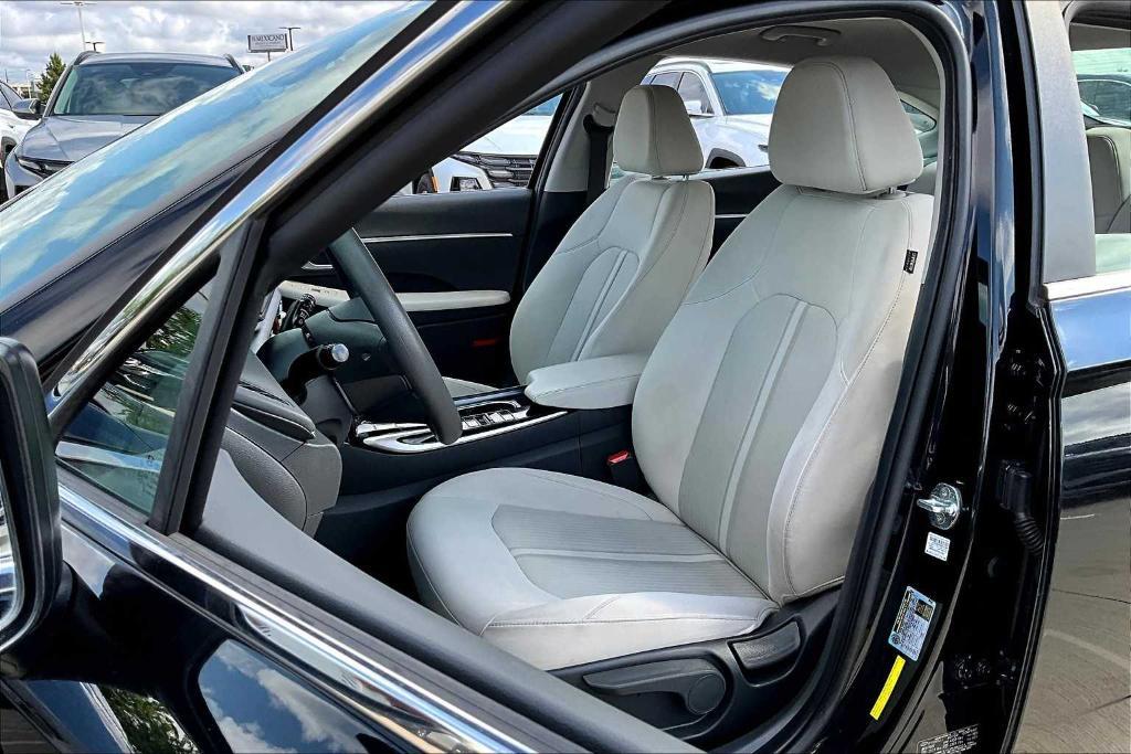 used 2022 Hyundai Sonata car, priced at $18,599