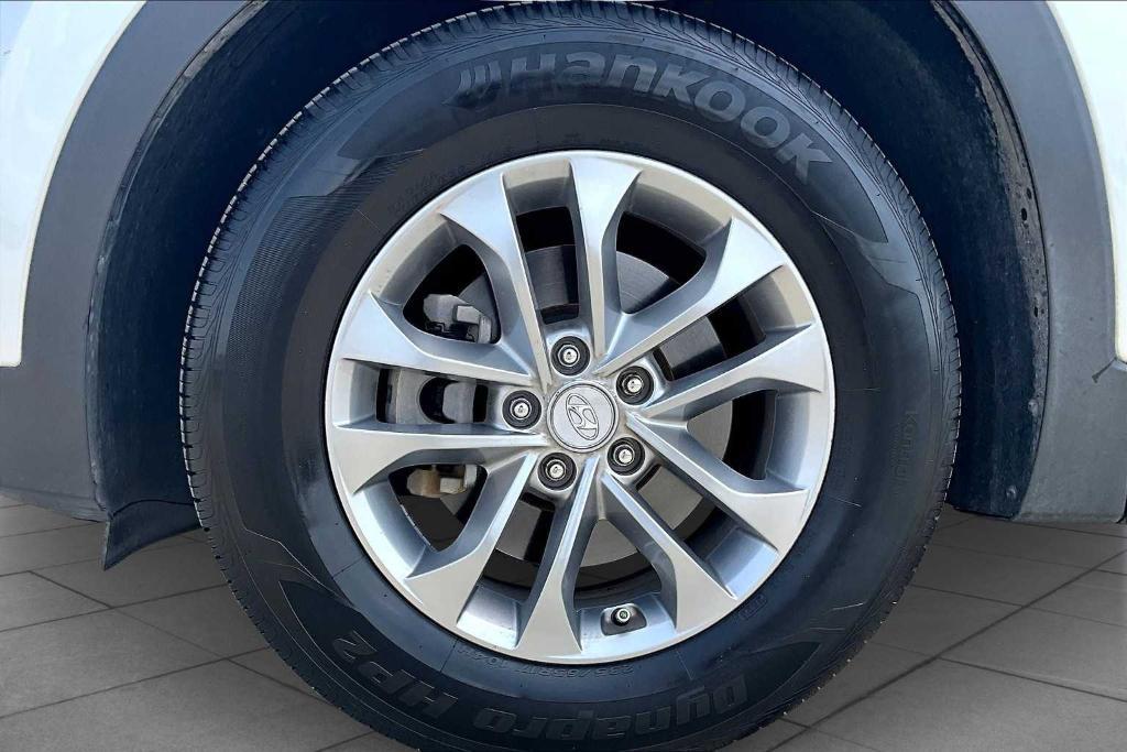used 2019 Hyundai Santa Fe car, priced at $17,999