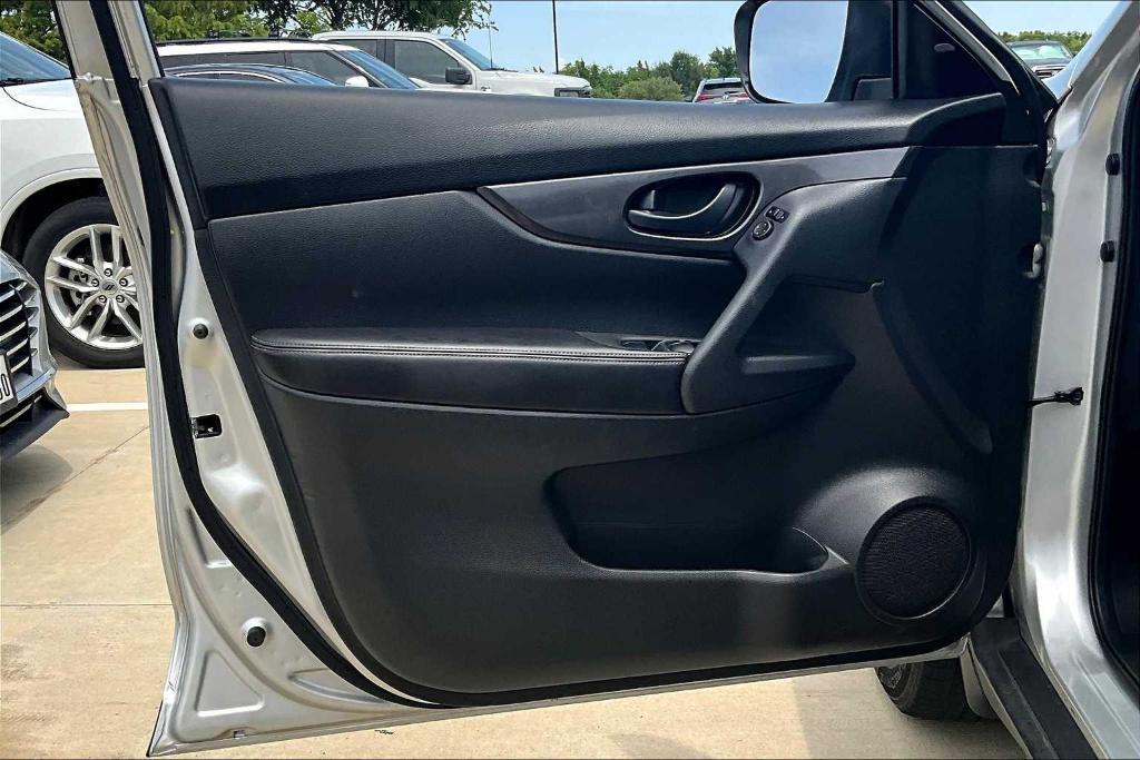used 2020 Nissan Rogue car, priced at $15,999