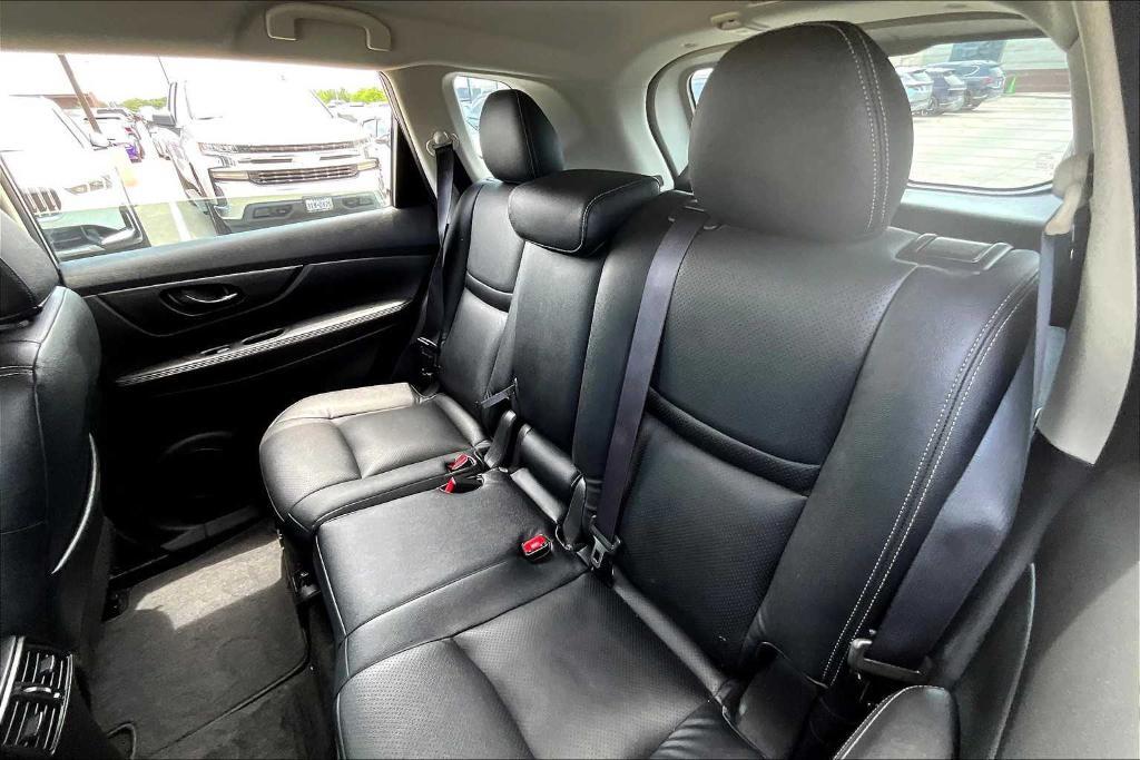 used 2020 Nissan Rogue car, priced at $15,999