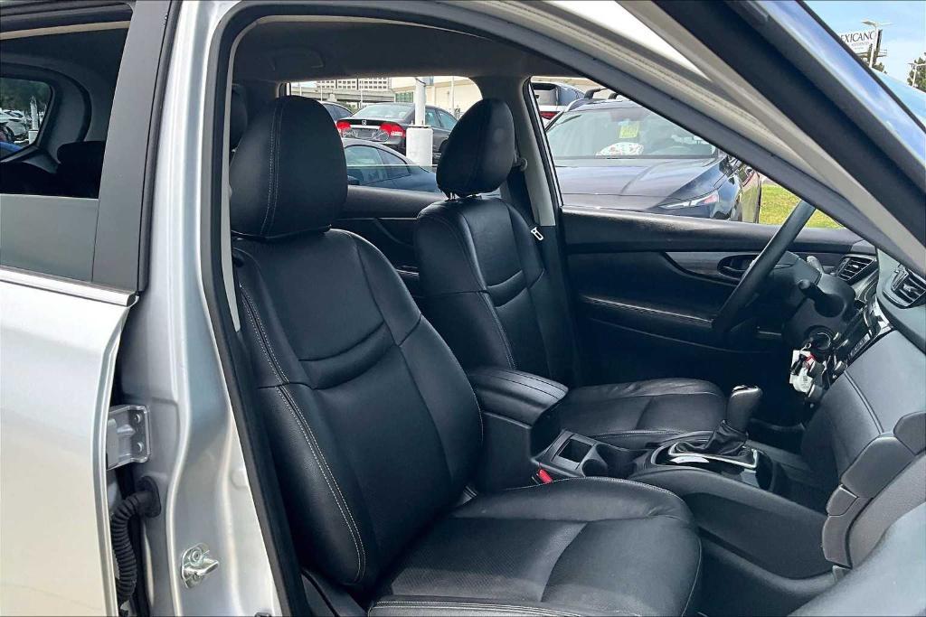 used 2020 Nissan Rogue car, priced at $15,999