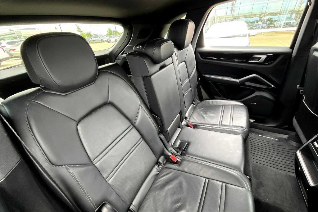 used 2020 Porsche Cayenne car, priced at $42,291