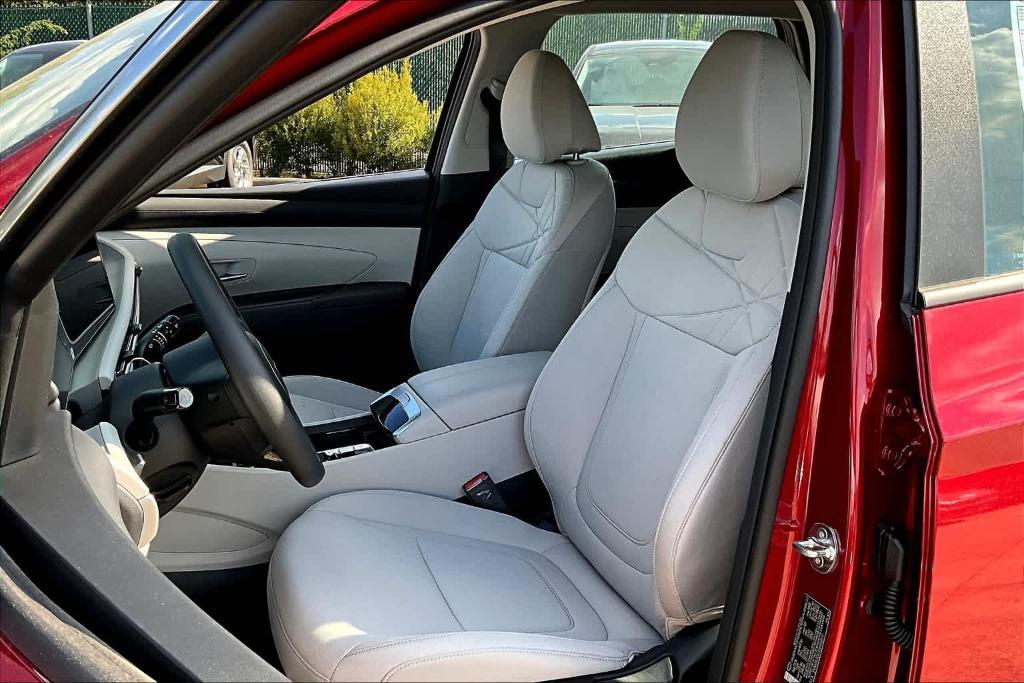 new 2025 Hyundai Tucson car, priced at $30,690