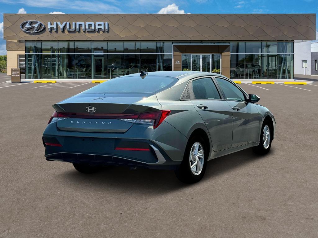 new 2025 Hyundai Elantra car, priced at $23,378