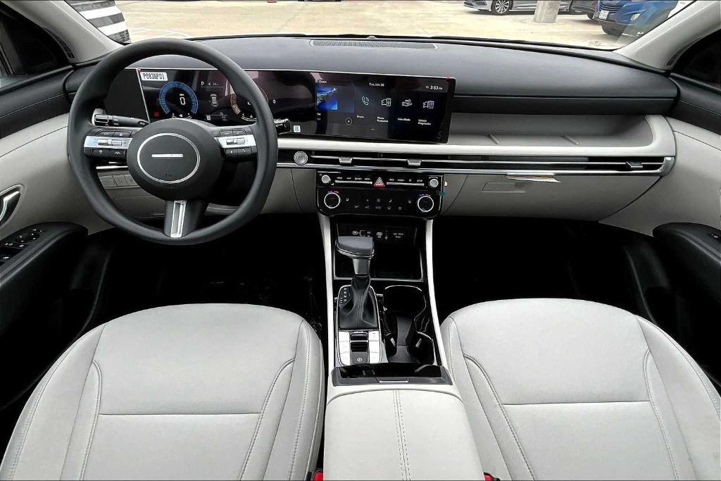 new 2025 Hyundai Tucson car, priced at $32,250