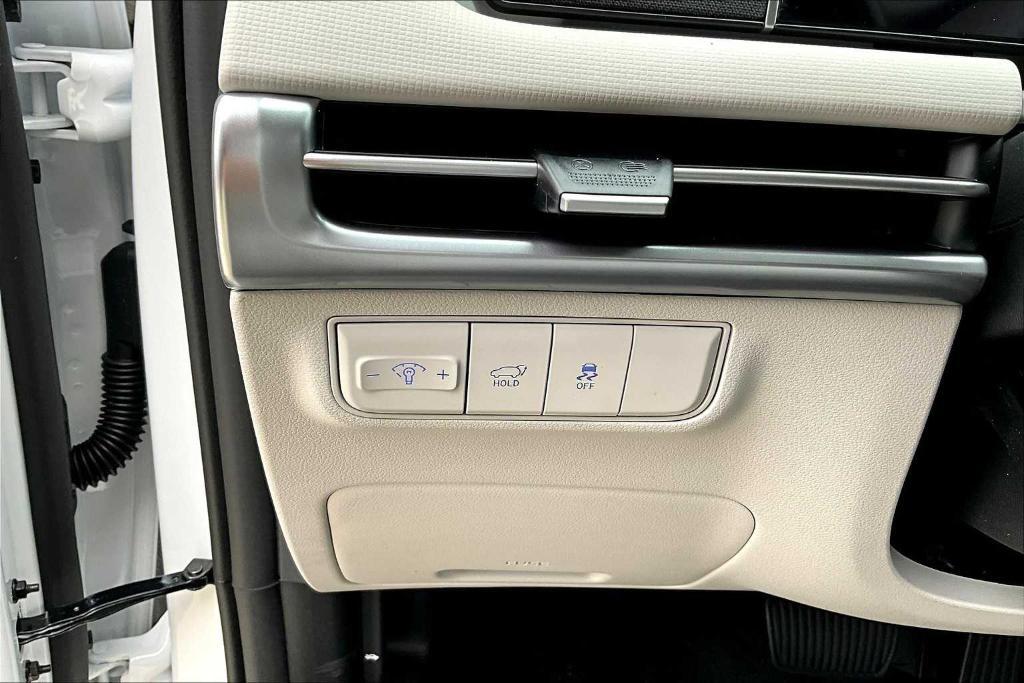 new 2025 Hyundai Tucson car, priced at $32,250