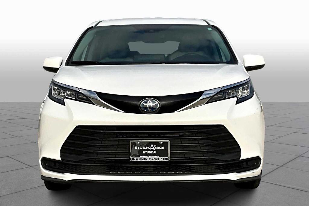 used 2022 Toyota Sienna car, priced at $35,991