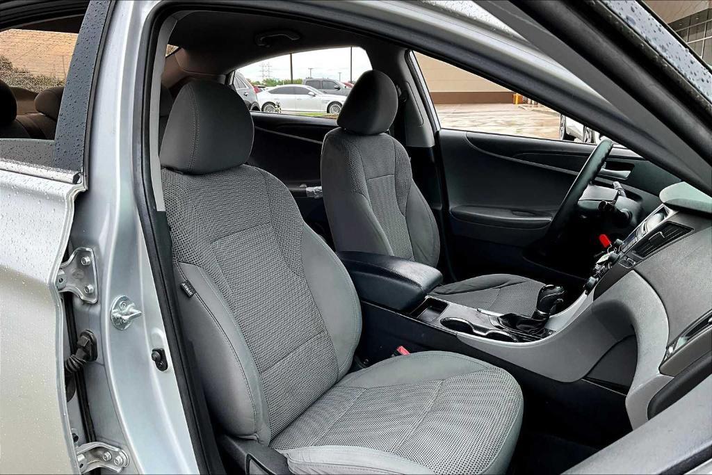 used 2013 Hyundai Sonata car, priced at $5,999