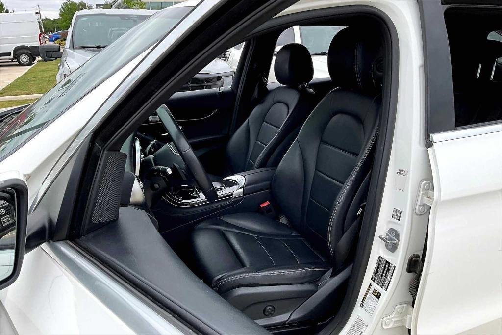 used 2020 Mercedes-Benz GLC 300 car, priced at $19,991