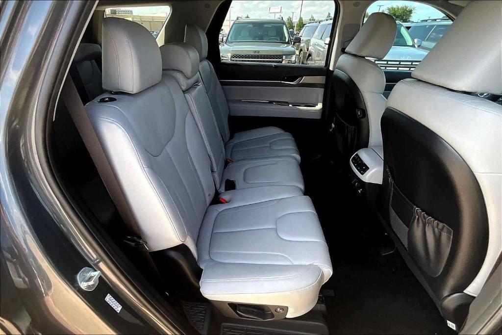 used 2022 Hyundai Palisade car, priced at $32,364