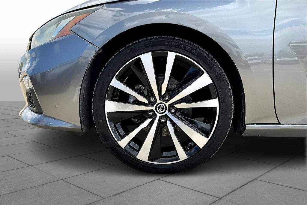 used 2021 Nissan Altima car, priced at $12,999