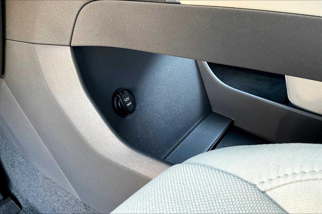 new 2025 Hyundai Santa Fe car, priced at $37,215