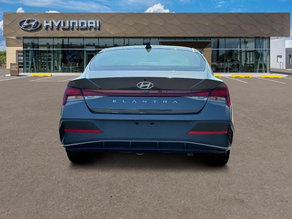 new 2025 Hyundai Elantra car, priced at $23,412