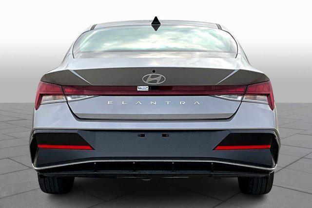 new 2025 Hyundai Elantra car, priced at $21,200