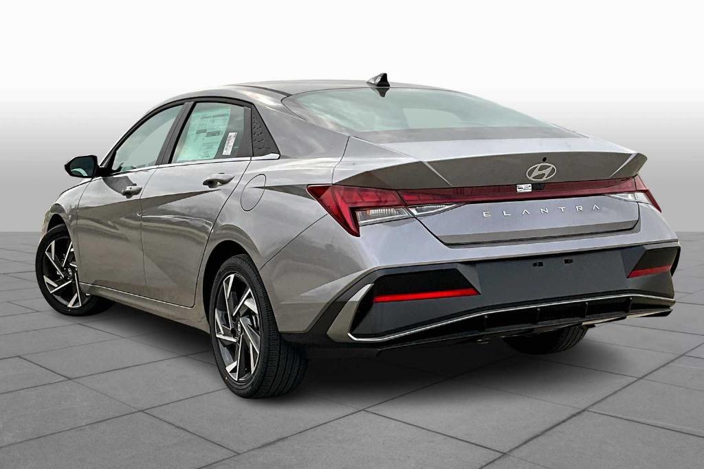 new 2025 Hyundai Elantra car, priced at $25,836