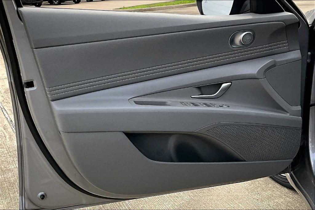 new 2025 Hyundai Elantra car, priced at $25,836