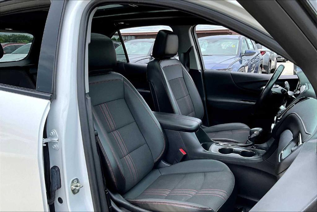 used 2022 Chevrolet Equinox car, priced at $24,648
