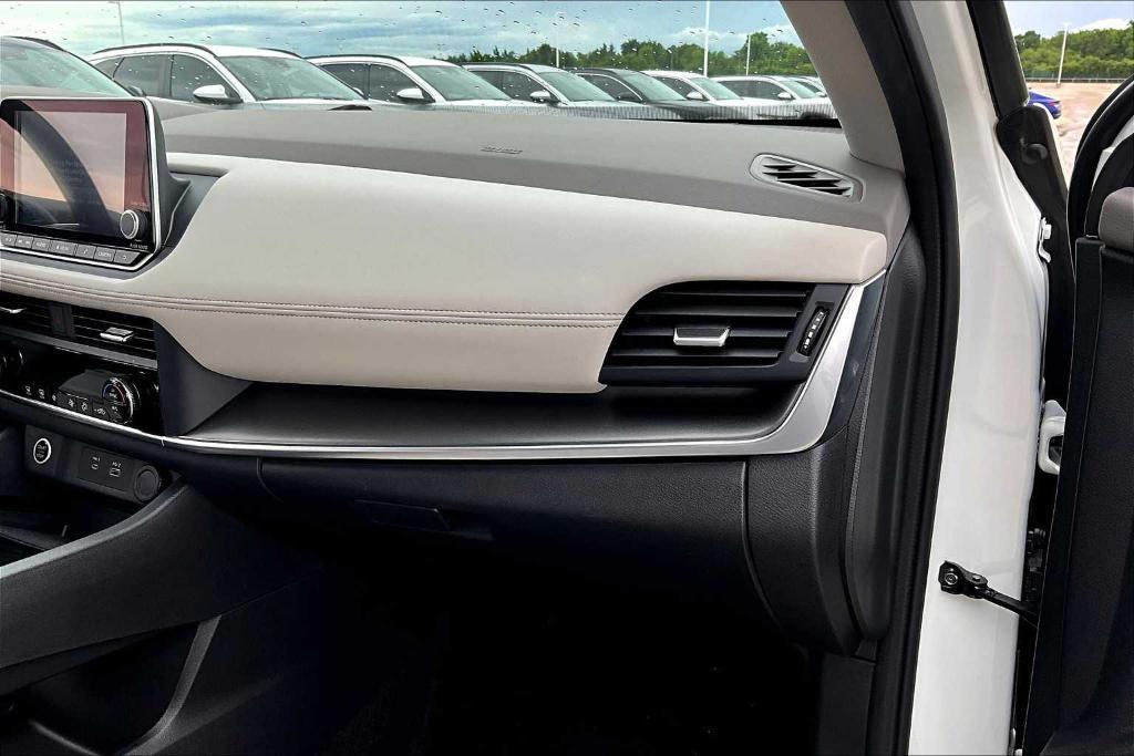 used 2023 Nissan Rogue car, priced at $24,541