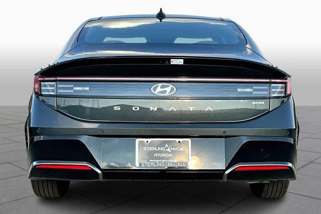 new 2024 Hyundai Sonata Hybrid car, priced at $33,690