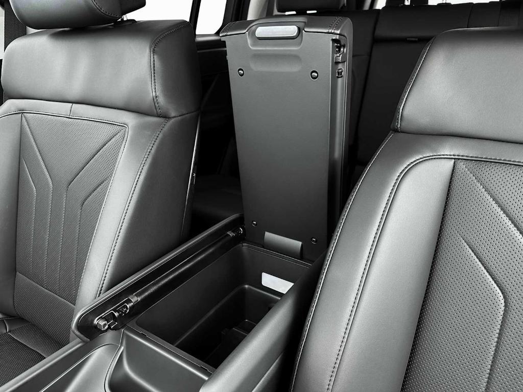 new 2025 Hyundai SANTA FE HEV car, priced at $36,049