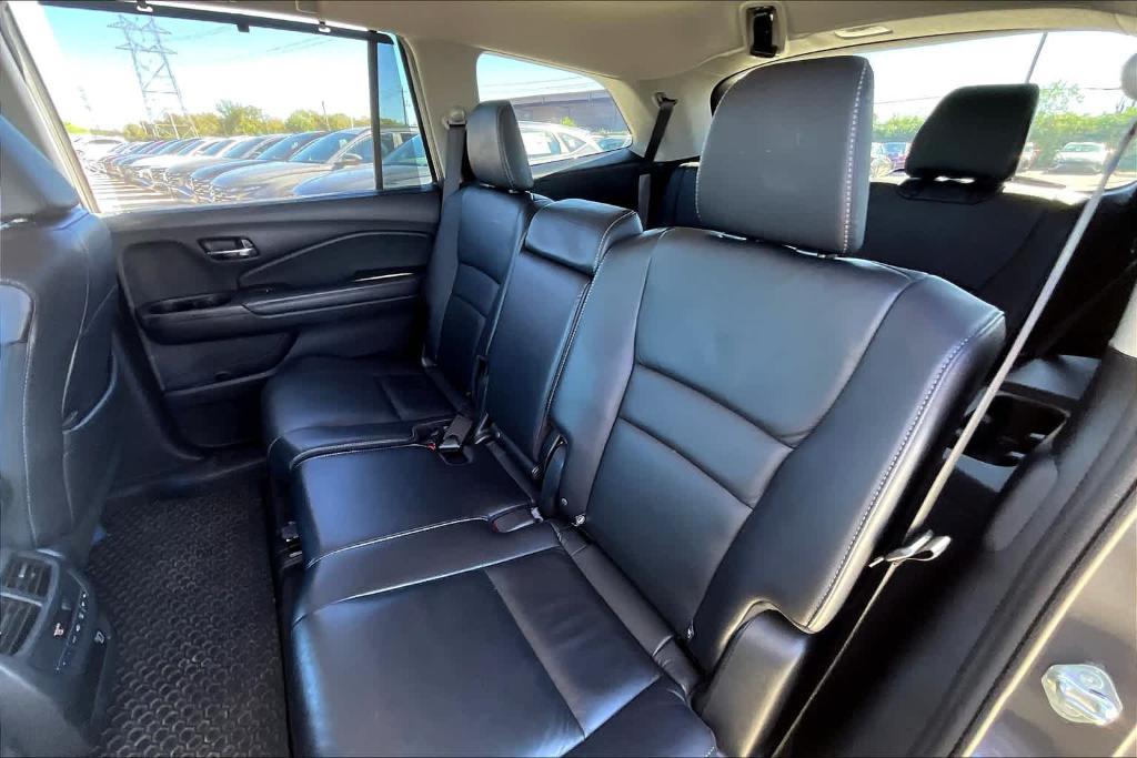 used 2019 Honda Pilot car, priced at $23,691