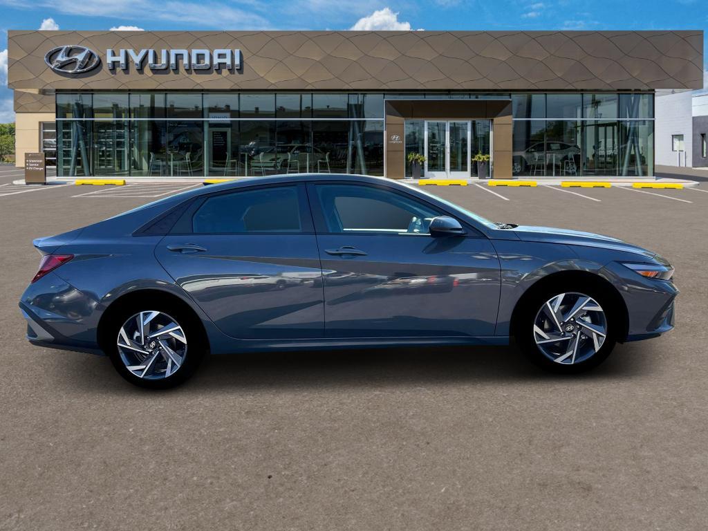new 2025 Hyundai Elantra car, priced at $24,254