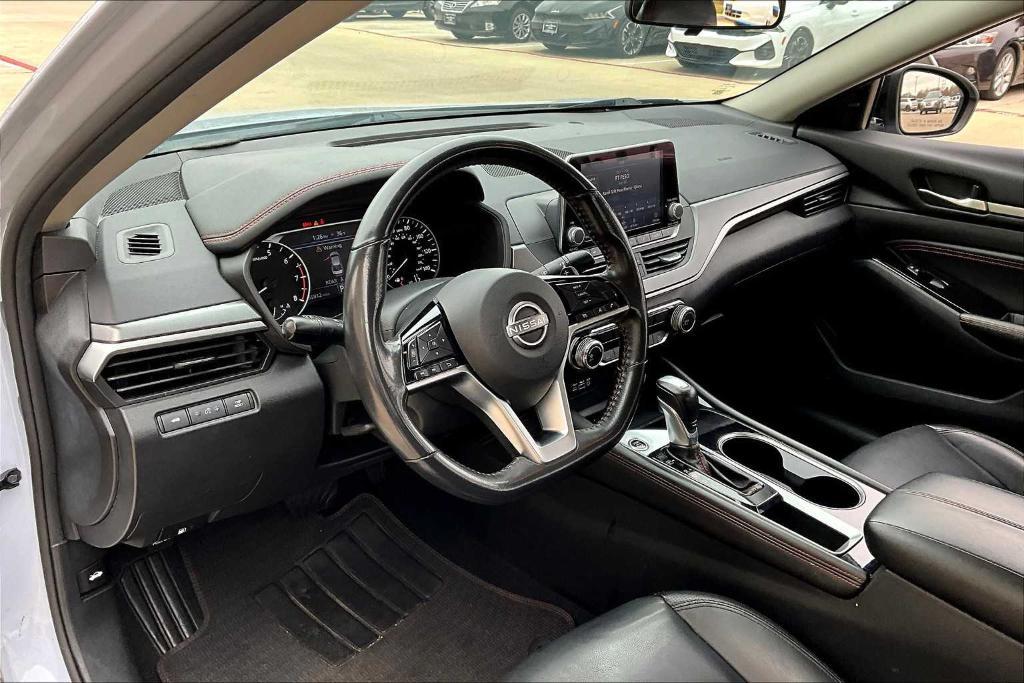 used 2023 Nissan Altima car, priced at $20,905