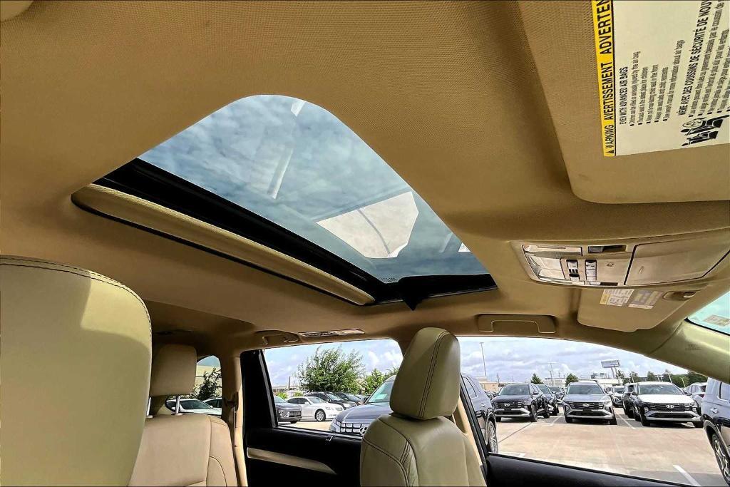 used 2016 Toyota Highlander car, priced at $19,600