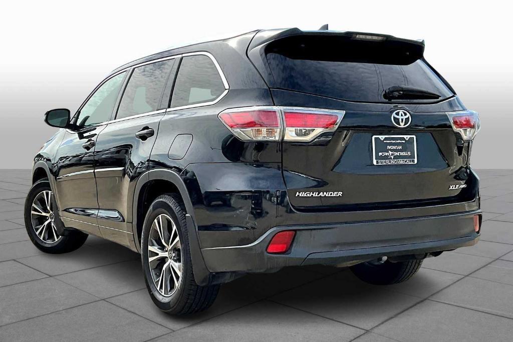 used 2016 Toyota Highlander car, priced at $19,600