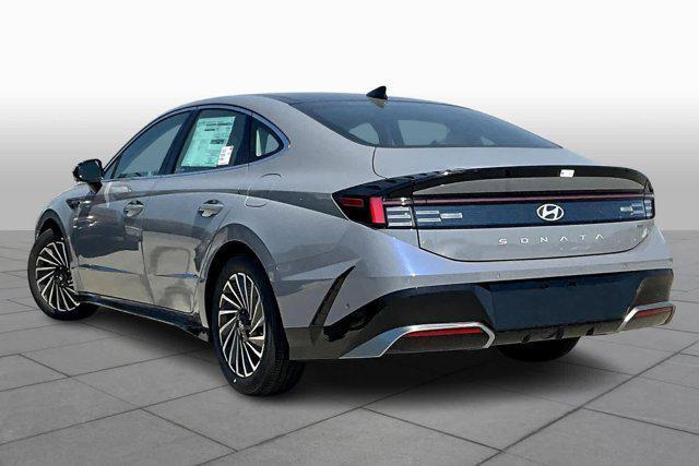 new 2025 Hyundai Sonata Hybrid car, priced at $39,155