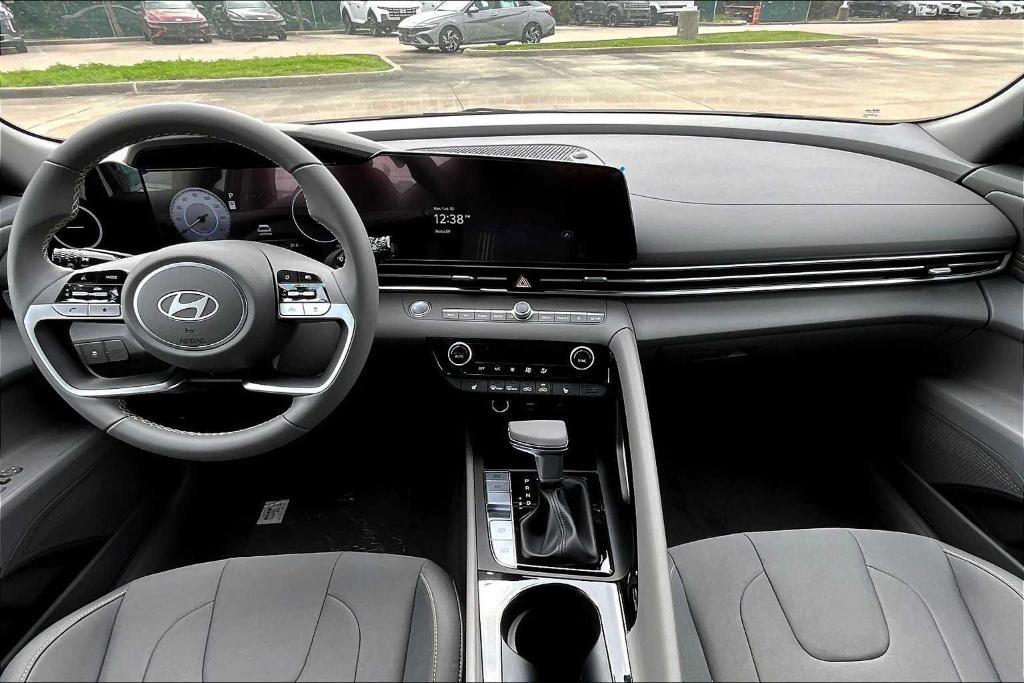 new 2025 Hyundai Elantra car, priced at $26,325