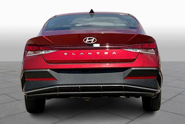 new 2024 Hyundai Elantra car, priced at $19,225