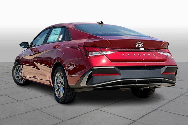 new 2024 Hyundai Elantra car, priced at $19,225