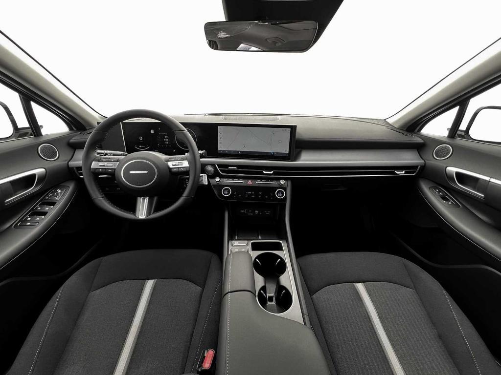 new 2025 Hyundai Sonata car, priced at $29,302